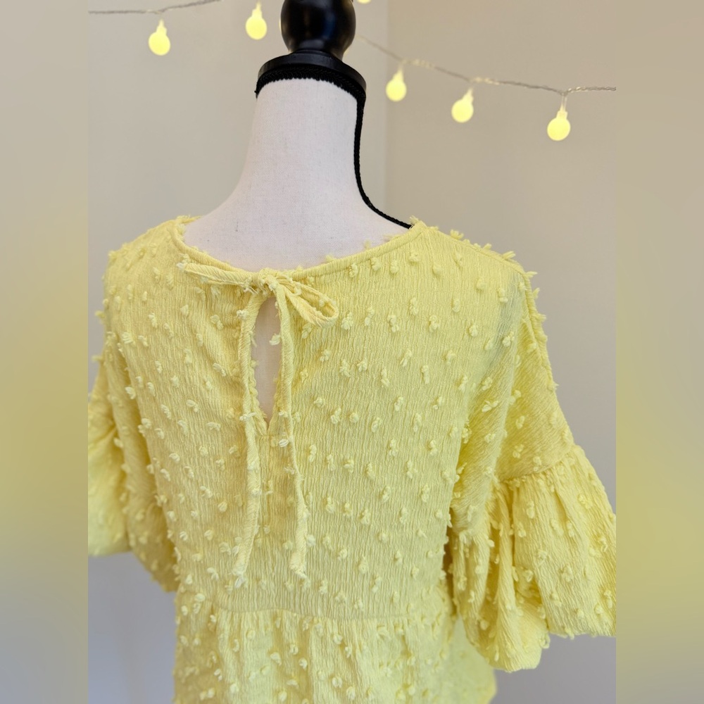 🌾 Bubble Sleeve Ruffled Blouse - Picture 3 of 4